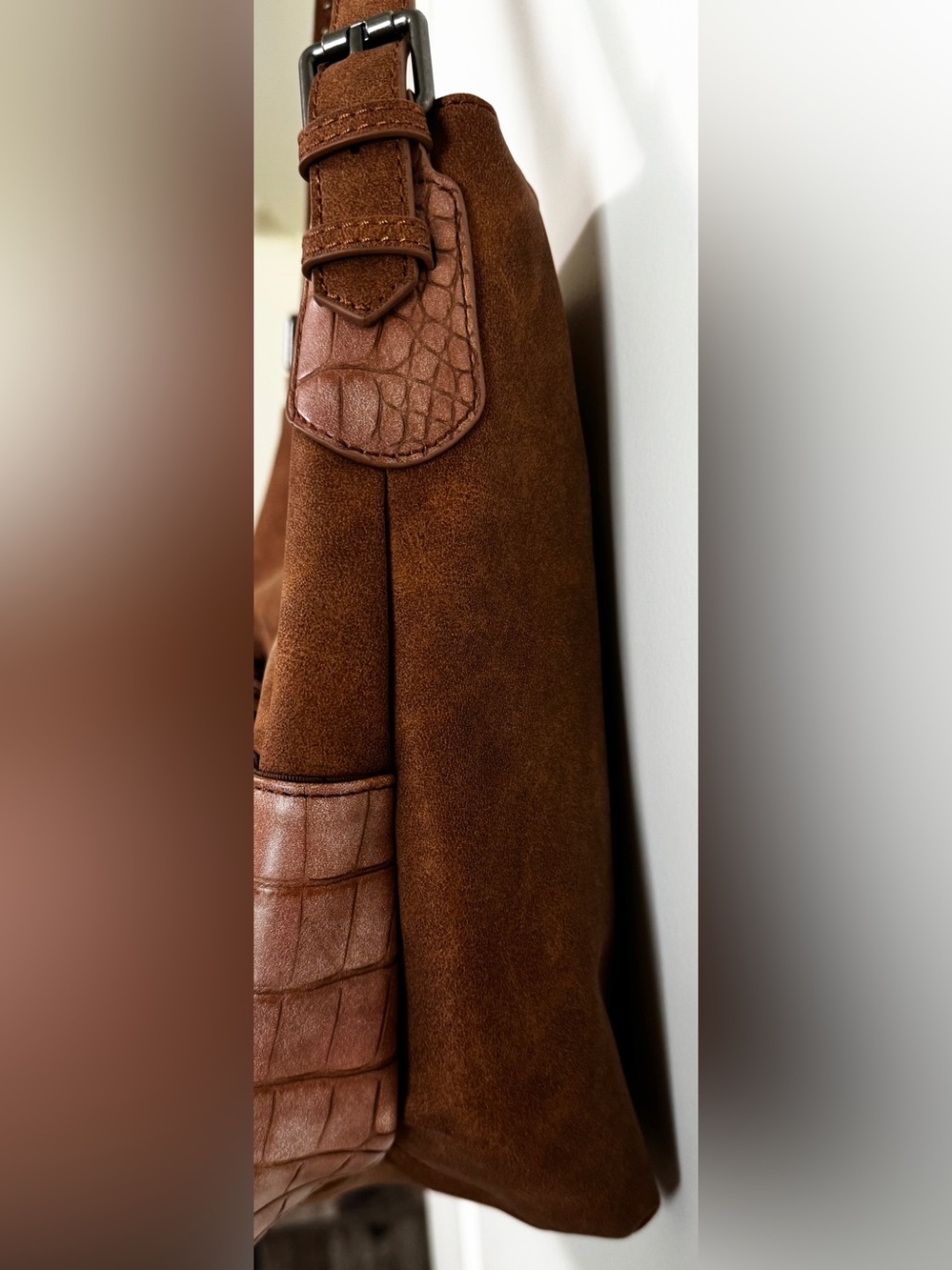 Montana West Brown Croc Print Concealed Carry Hobo Shoulder Bag - Picture 7 of 16